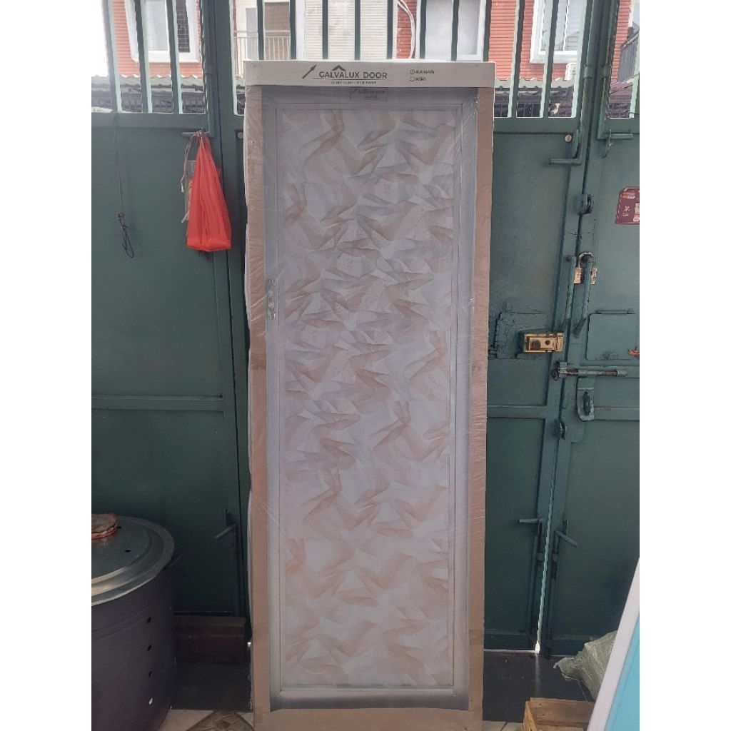 MURAH BGT PINTU KAMAR MANDI GALVALUM "GALVALUX DOOR" PADUAN PVC PLAFON. TERMASUK KUSEN AWET DAN CANT