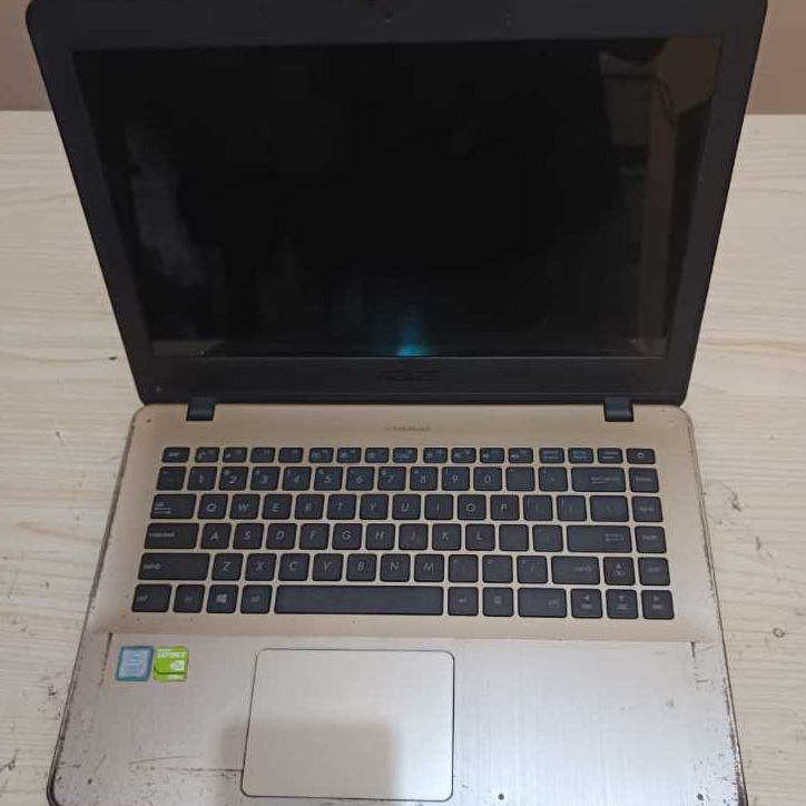 Laptop Gaming Asus Dual VGA Core i5 Gen 7 Nvidia Geforce 930MX 2 GB A442U Double VGA