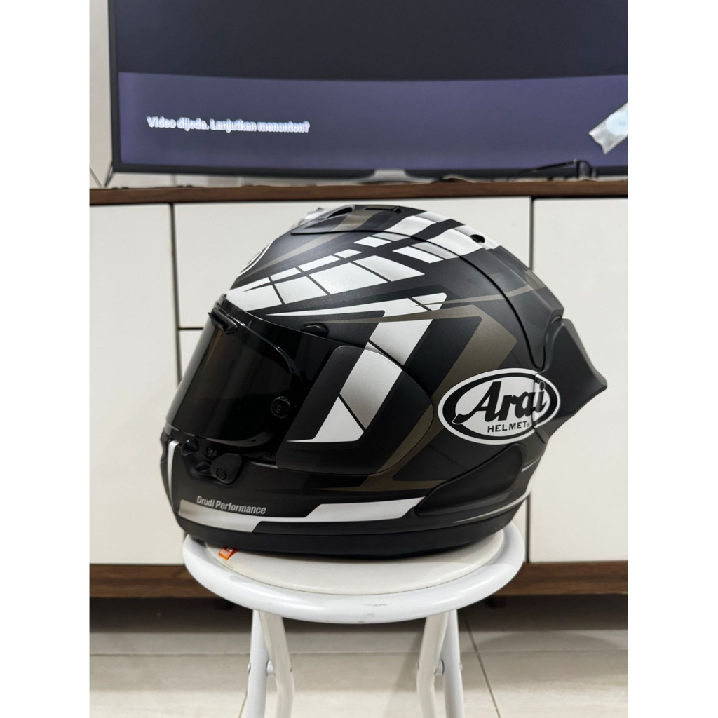 Arai RX7X Planet Black