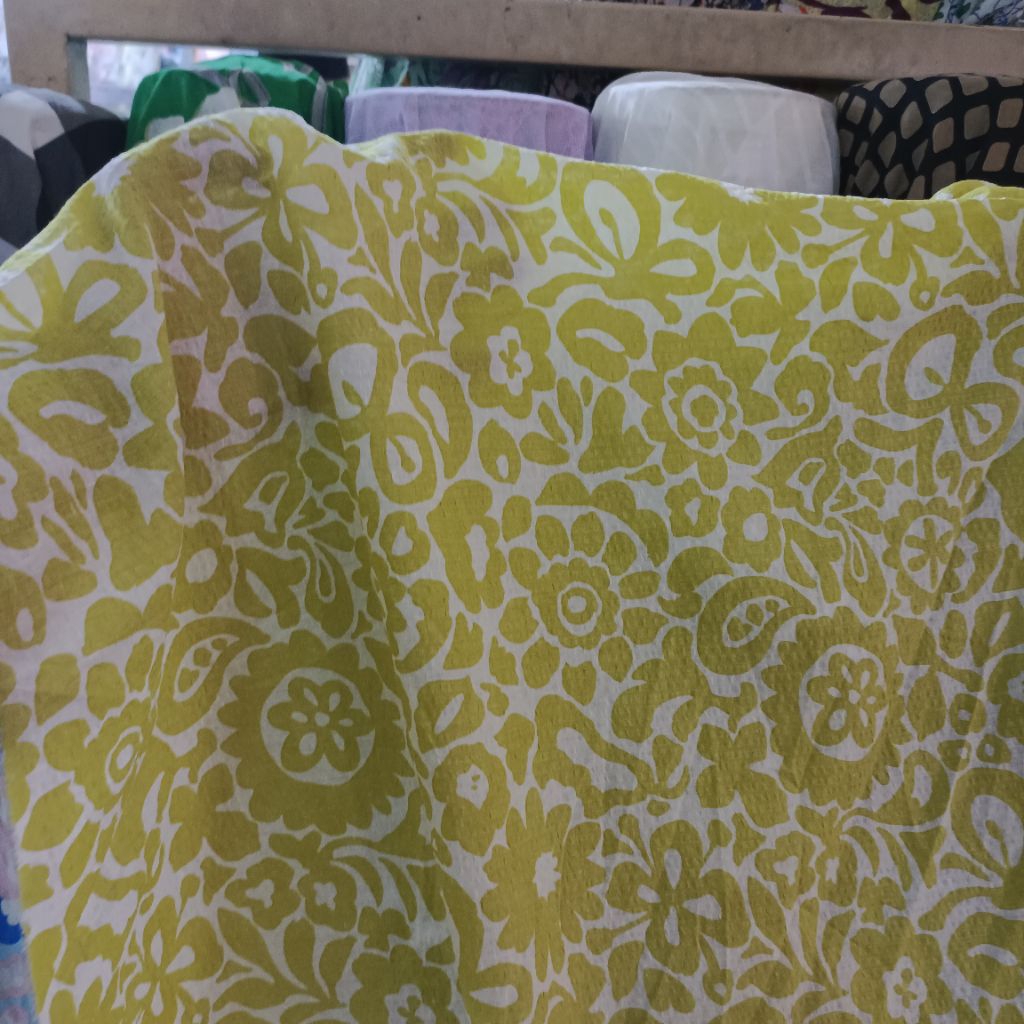 kain katun crinkle terbaru - kain katun motif bunga - kain katun crinkle terbaru - kain meteran pili