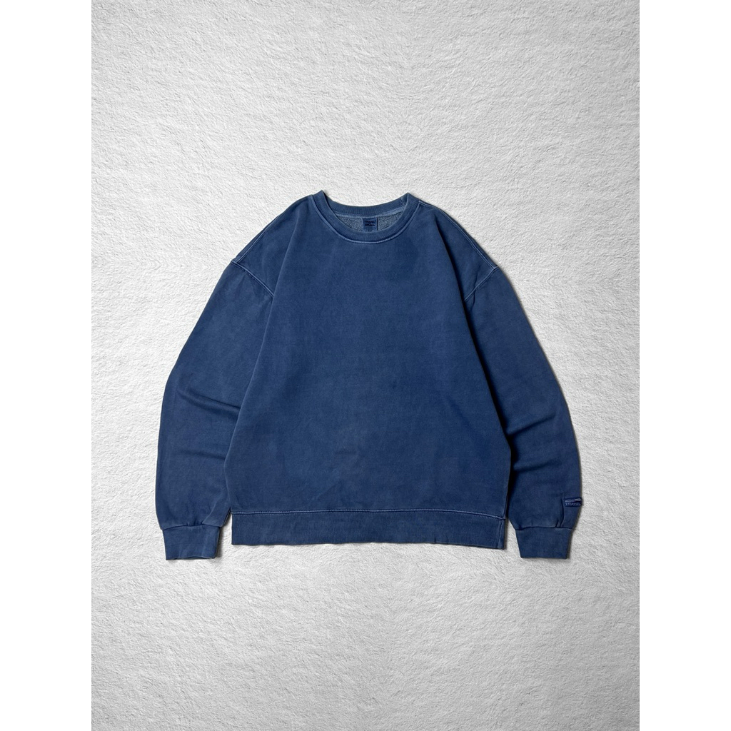 Travel Pigment Crewneck