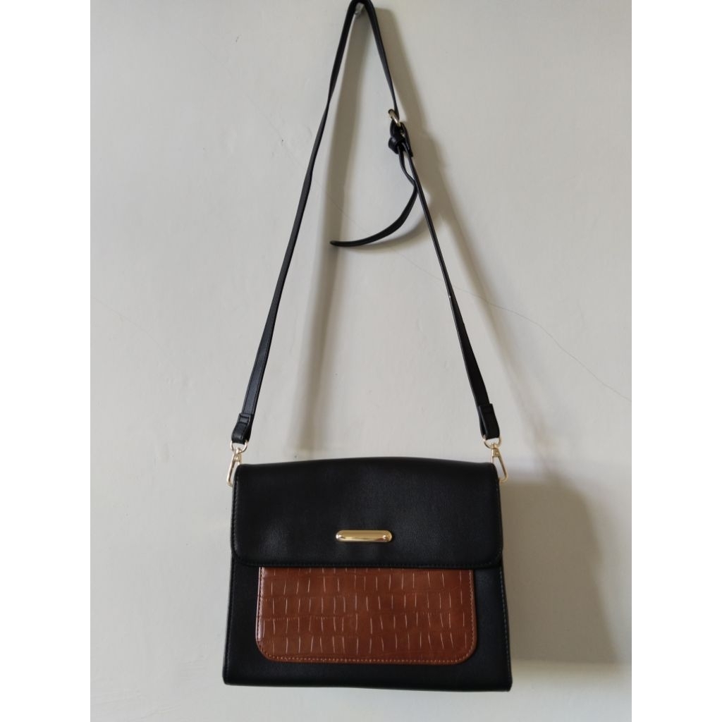 Tas Wanita Berrybenka