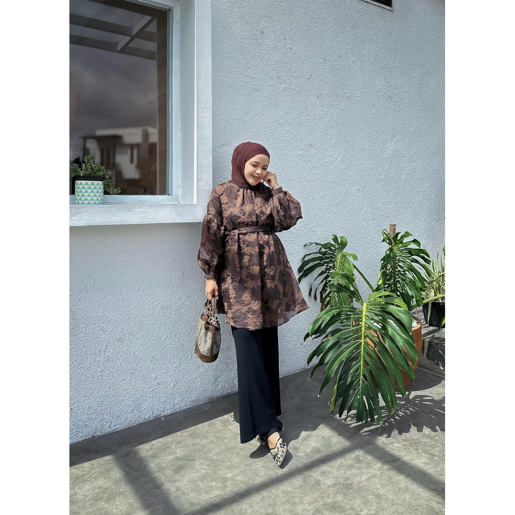 Aster Tunik