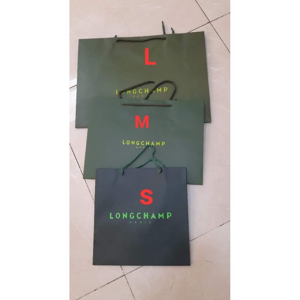 TAS PEMBUNGKUS/TAS KADO