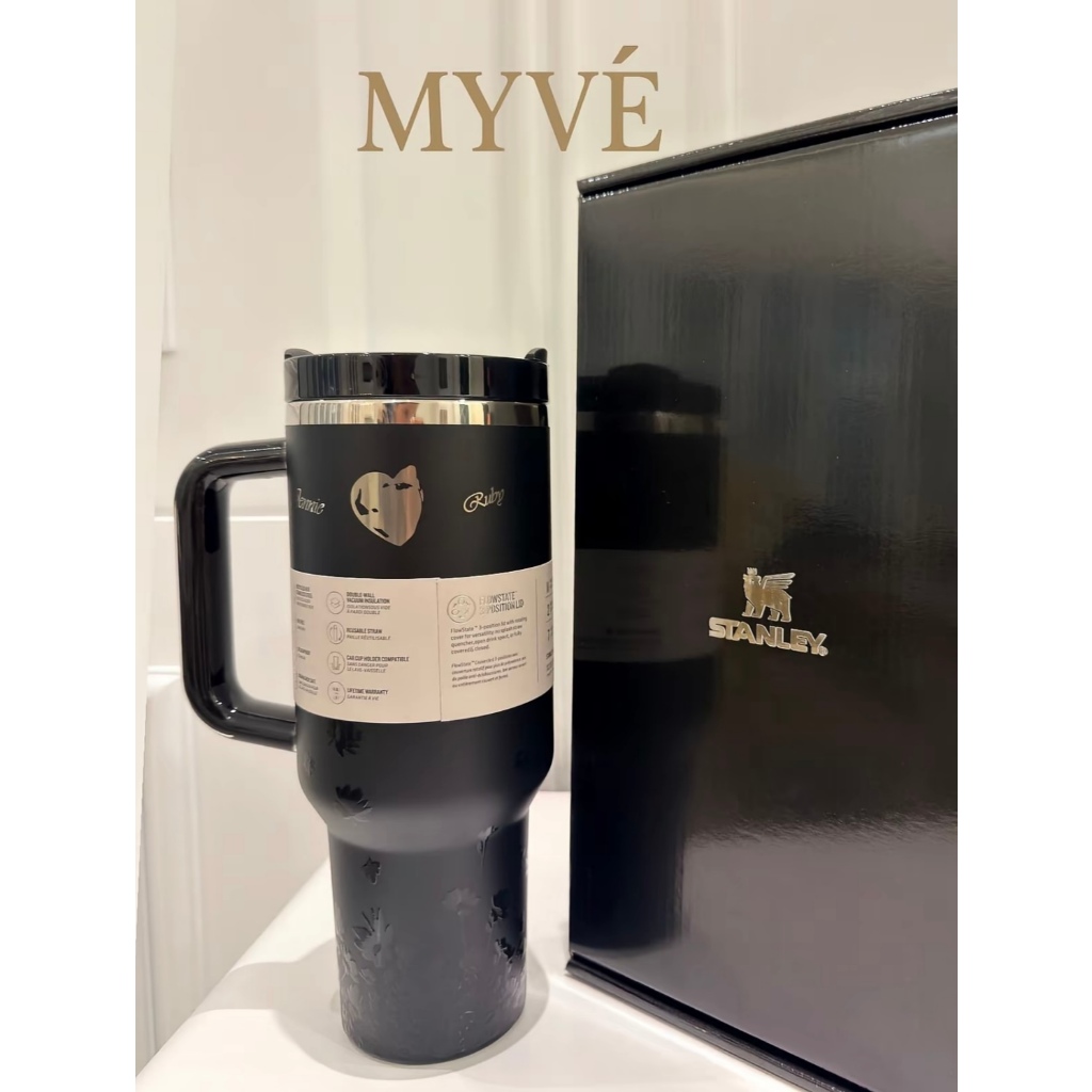 Stanley Tumbler 1913 X Jennie Quencher H2.0 40 Oz 1,18 L Bebas BPA Menjaga Minuman Dingin 11 Jam Es 