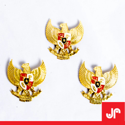 PIN GARUDA PASKIBRAKA / PIN GARUDA UKURAN 2CM, 3CM, 3.5CM, 4CM,5CM