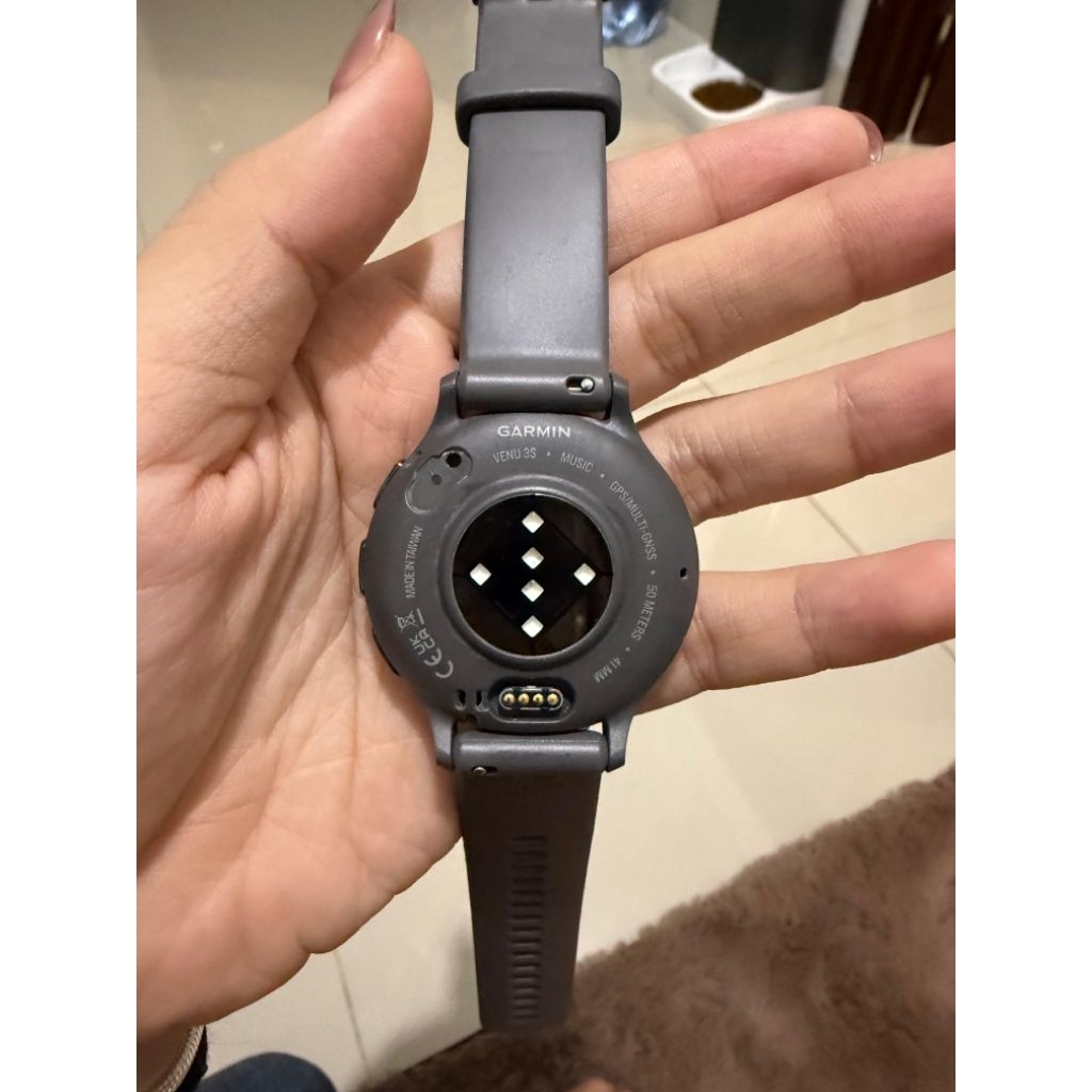 SMARTWATCH GARMIN VENU 3S LIKE NEW JAM OLAHRAGA RUNNING