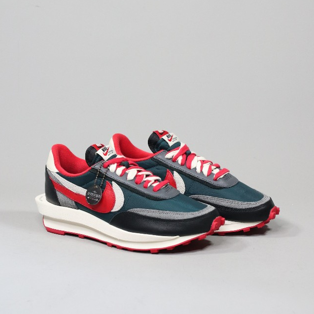 NIKE SACAI X UNDERCVR MIDNIGHT SPRUCE UNIVERSITY RED (100% Original)