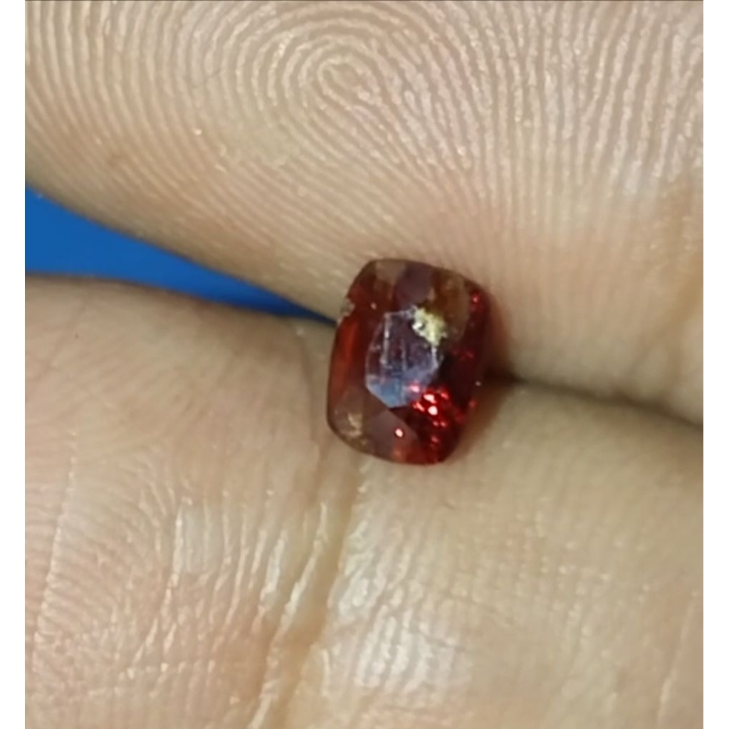 Natural Red Spinel + memo, A26