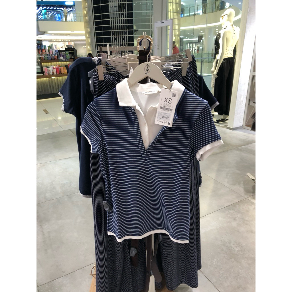 Jastip Stradivarius Tshirt Kaos