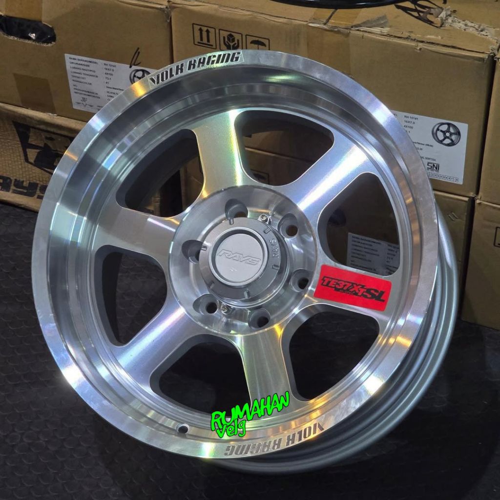 velg mobil r17 TE37 XT FLOW FORMING lebar 8 pcd 6x139,7 velg mobil r17 pajero Hilux velg racing ring