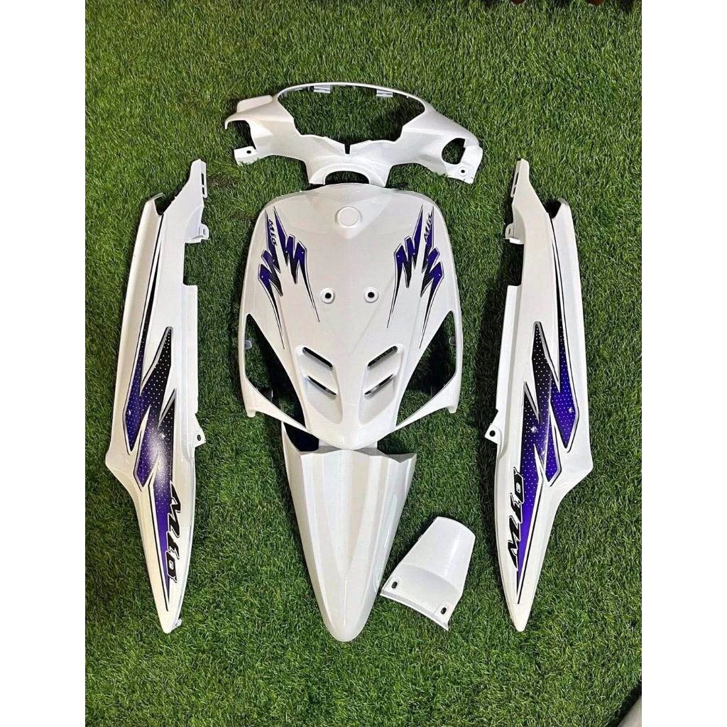 COVER BODY HALUS MIO SPORTY PUTIH STRIPING BIRU