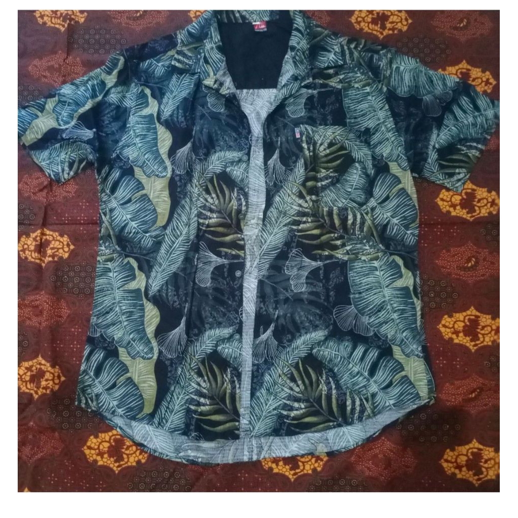 preloved kemeja pria Quiksilver lengan pendek ukuran XL