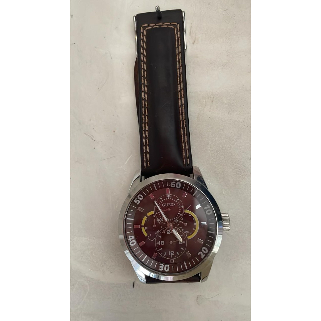 Jam Tangan Pria Guess Strap Kulit Coklat Original (Second)