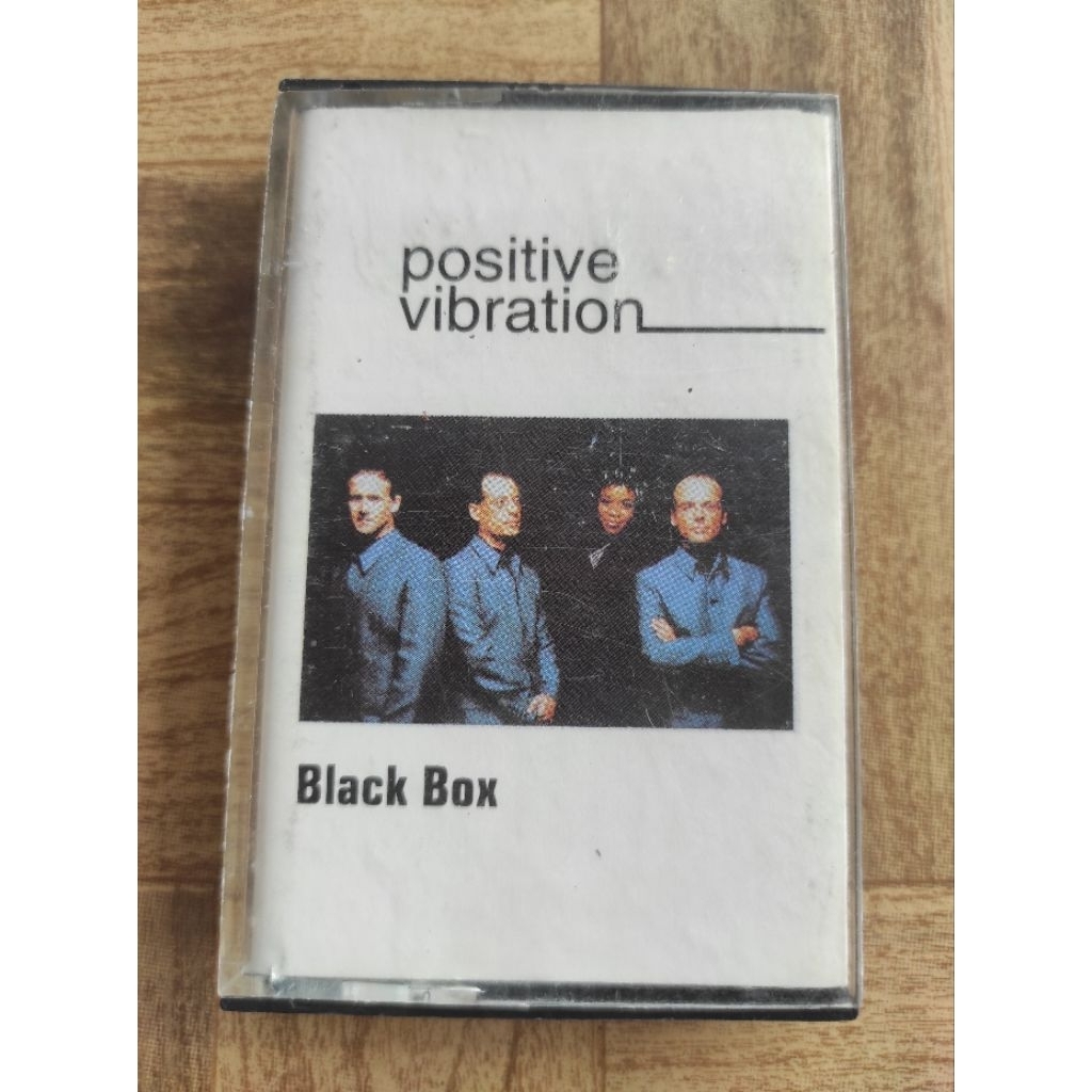 kaset pita POSITIVE VIBRATION "black box"