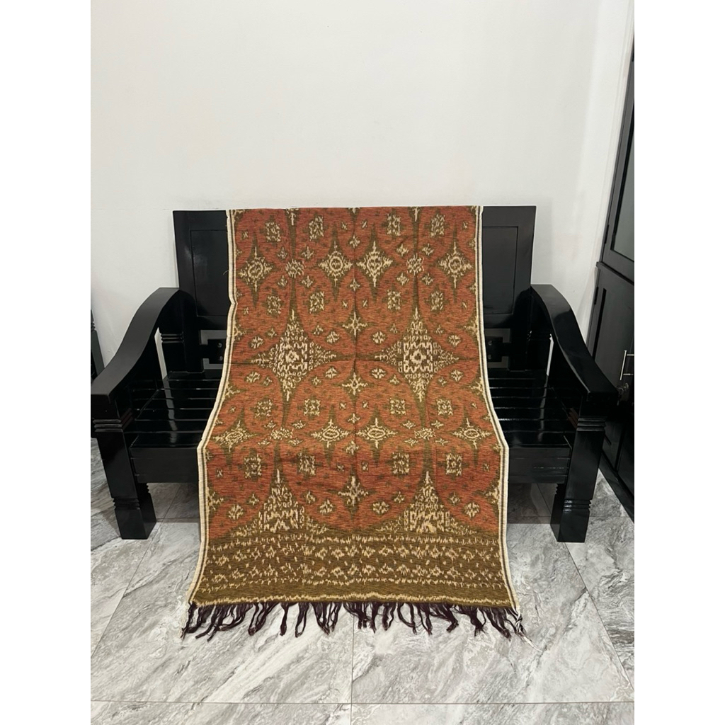Saput bali tenun blanket