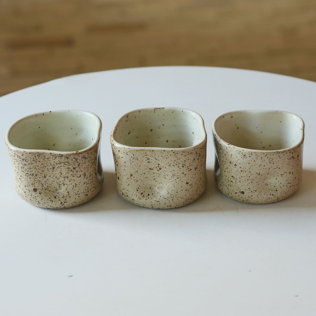 kaloka pottery - Cup - Cup 133 M Solid   series