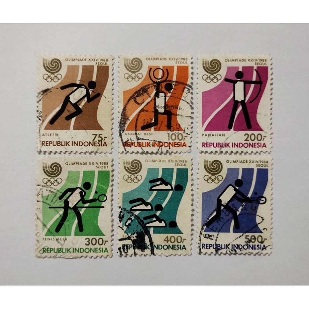perangko kuno Indonesia (set lengkap)
