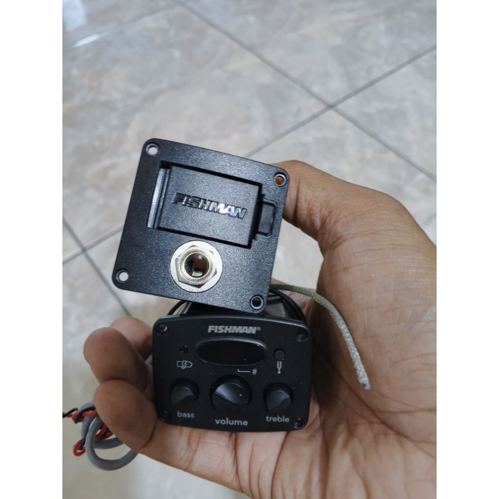 preamp gitar akustik Fishman ysys mini original