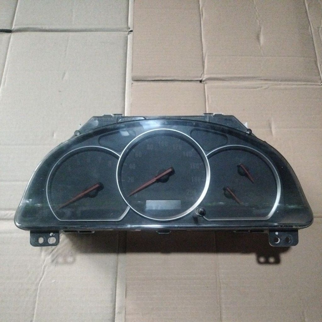 speedometer grand Escudo 1.6