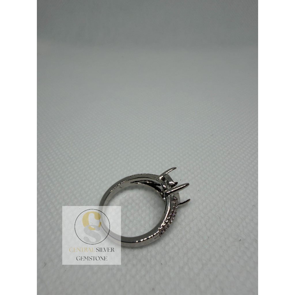 Emban Cincin Silver wanita untuk batu akik [Ukuran 8x7 mm]