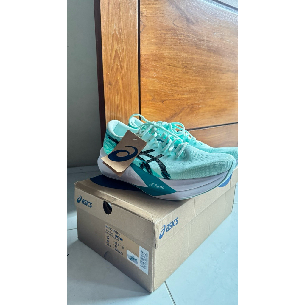 ASICS MAGIC SPEED 4 Size 46,5 (29,5cm)