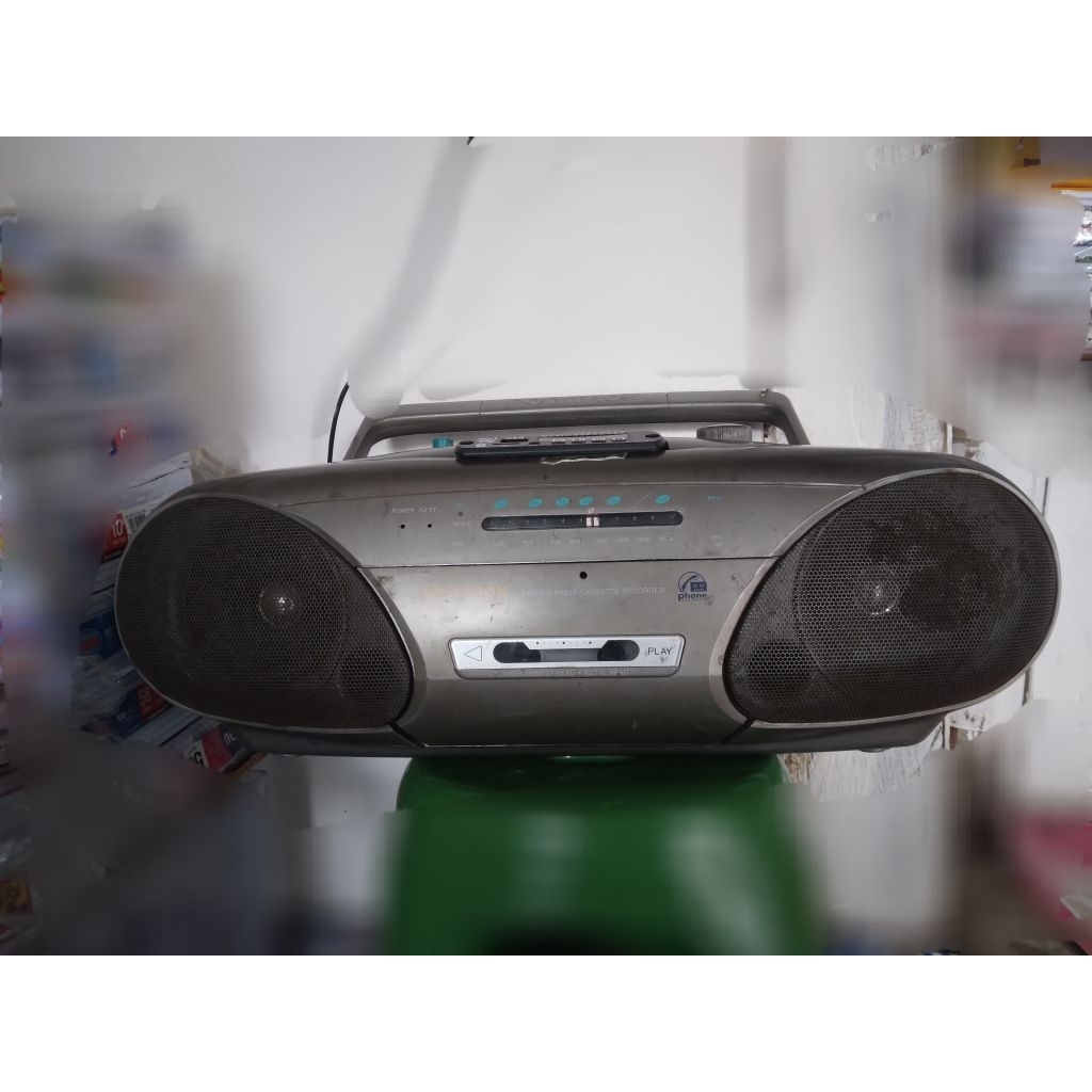 Radio Compo Polytron grand Bazzoke sudah dipasang Bluetooth