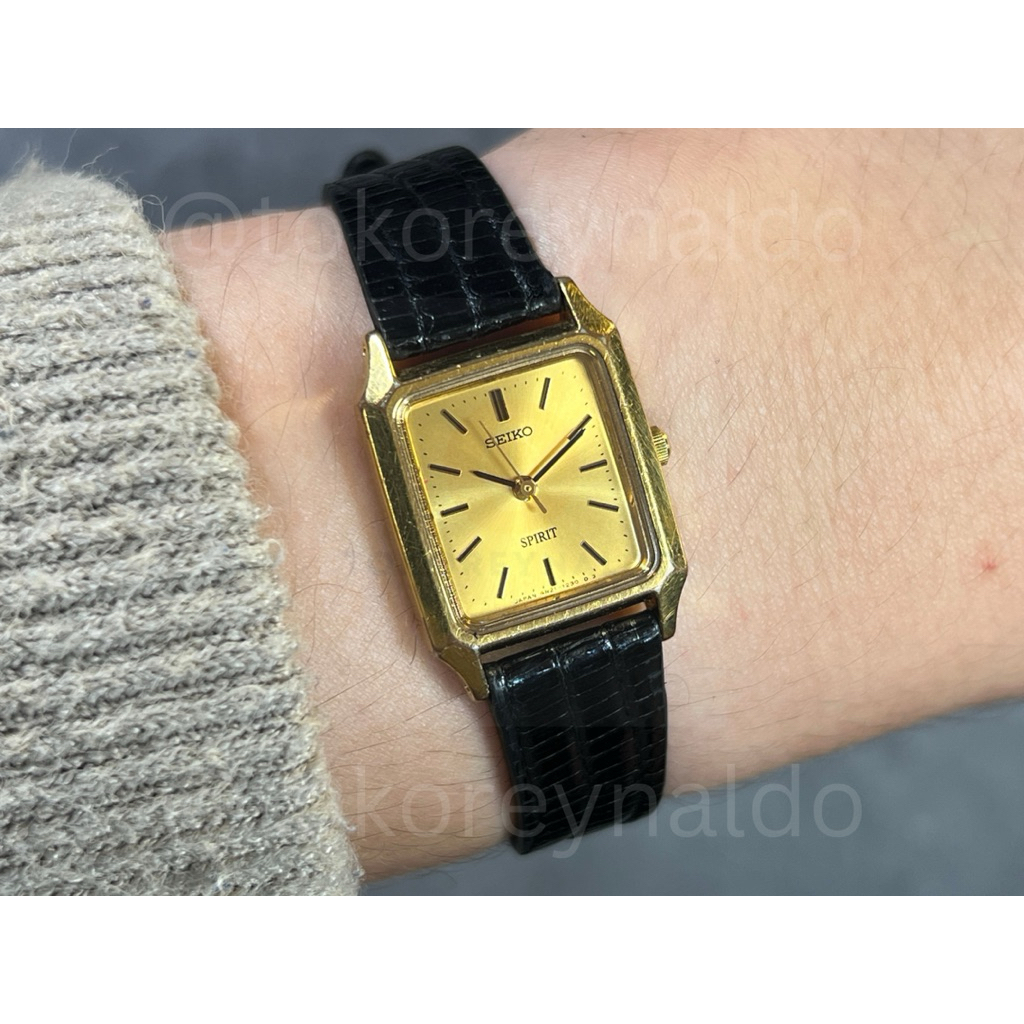 JAM TANGAN VINTAGE SEIKO SPIRIT 4N21-5190 SMALL SQUARE G0LD TONE G0LD DIAL LX2317