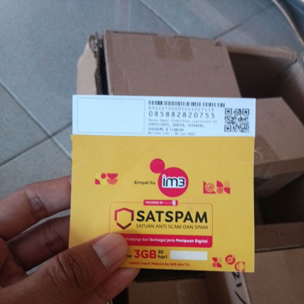 Kartu perdana Indosat 3Gb siap pakai