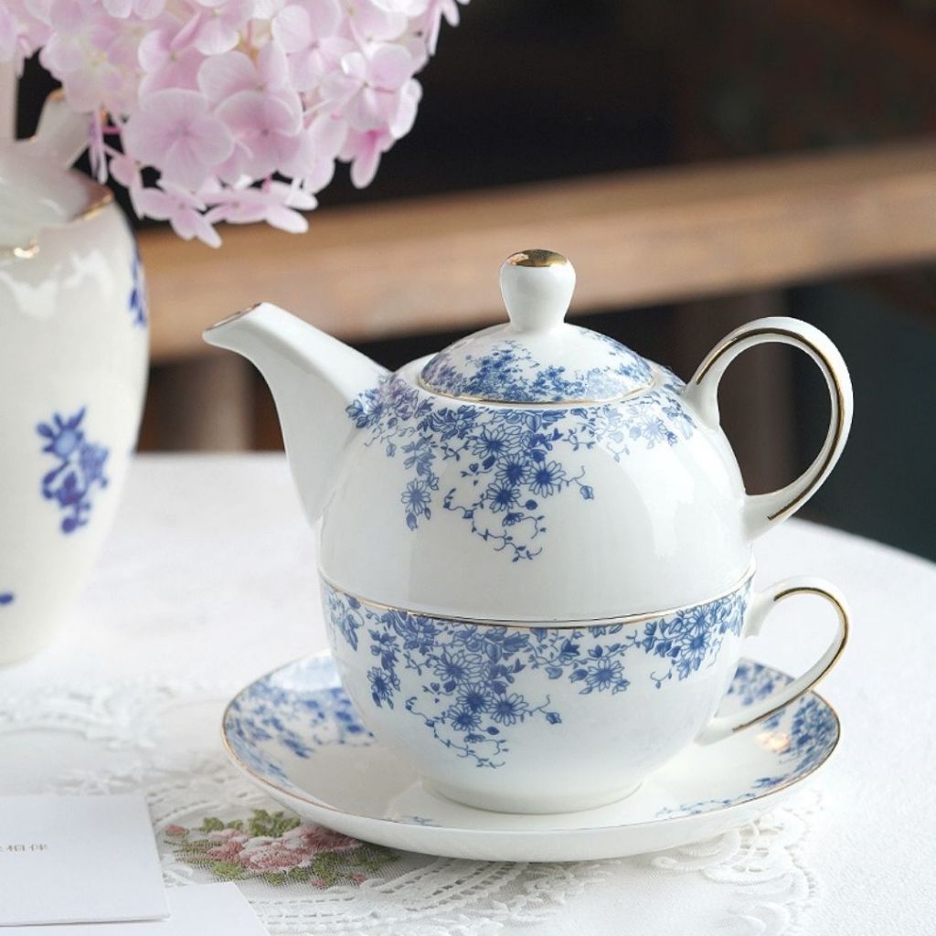 Mampiryokk - Tea Set Royal / Set Gelas Cangkir Teh / Set Teko Cup dan Saucer Mewah / Hampers Teaset 