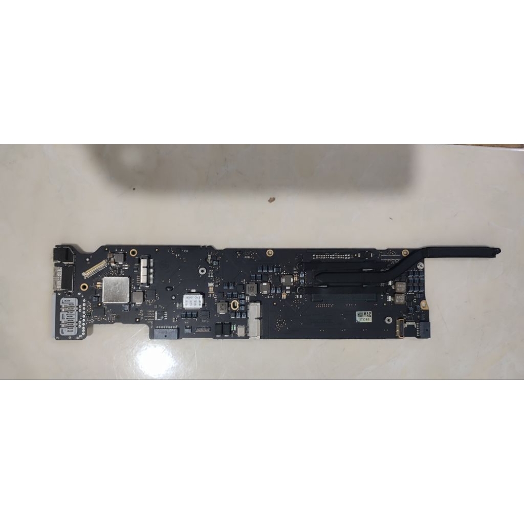 Logic Board A1466 Macbook Air 2017 Ram 8GB Mainboard Mesin