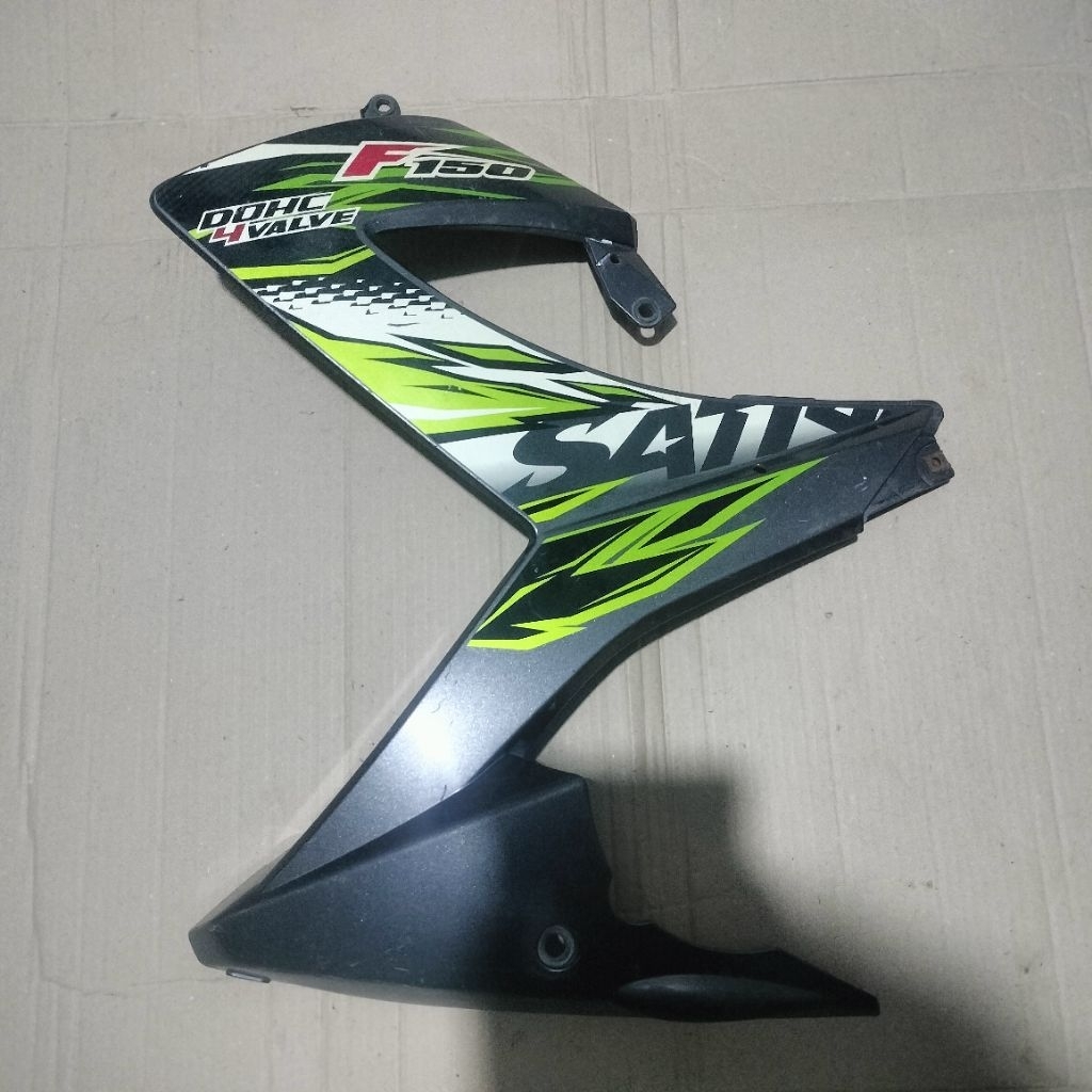 sayap tebeng samping depan SUZUKI SATRIA FU 150 FU FL FACELIFT NEW 2015  sebelah kiri original COPOT