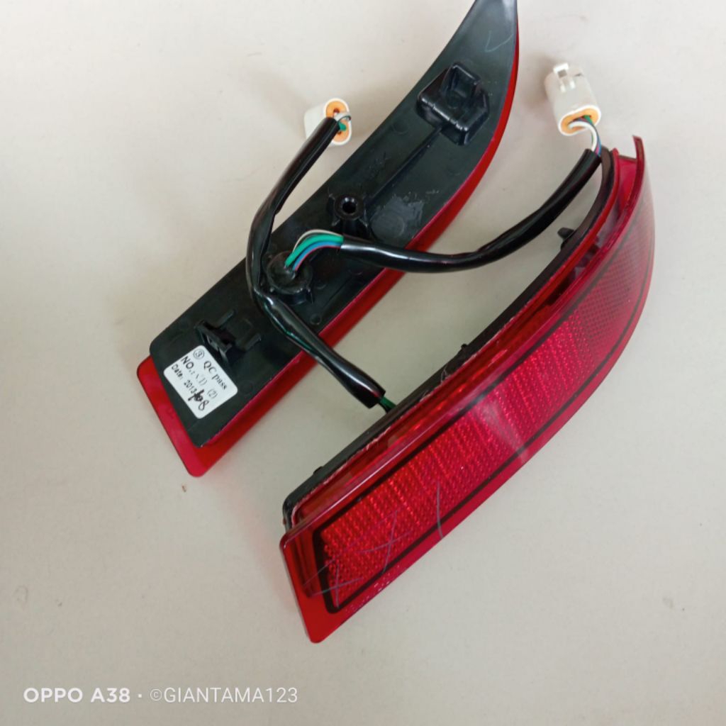Lampu Reflektor Bumper belakang Avanza, Xenia 2012-2022