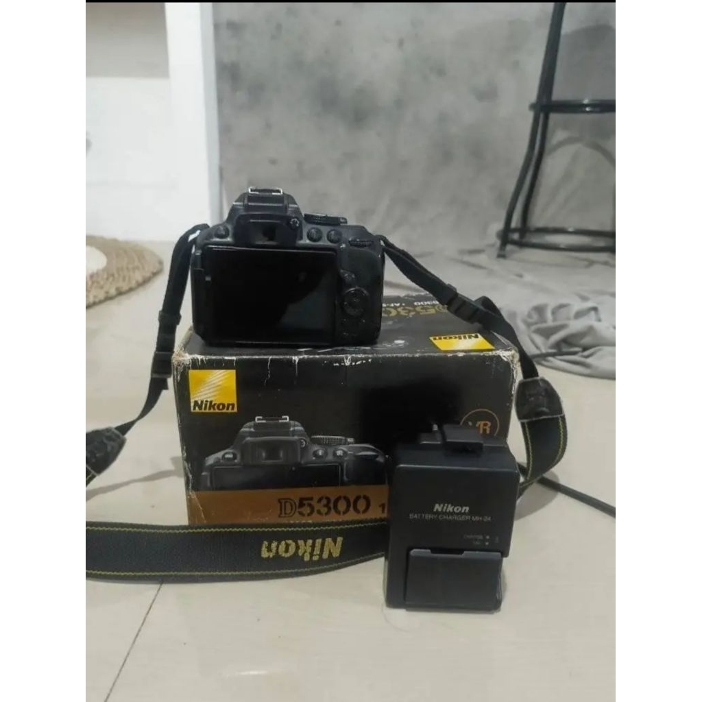 Nikon d5300