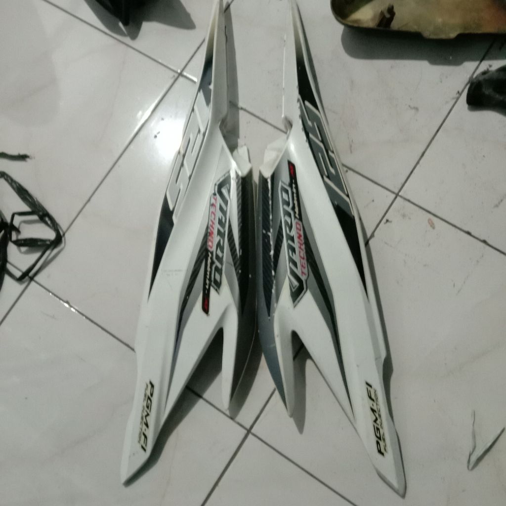 Cover body belakang Vario 125 old