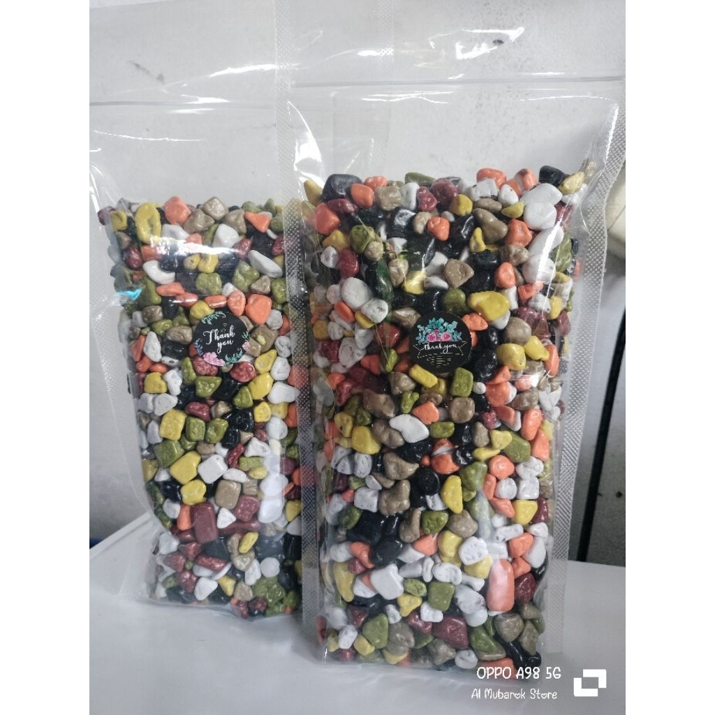 coklat kerikil merk fanatik