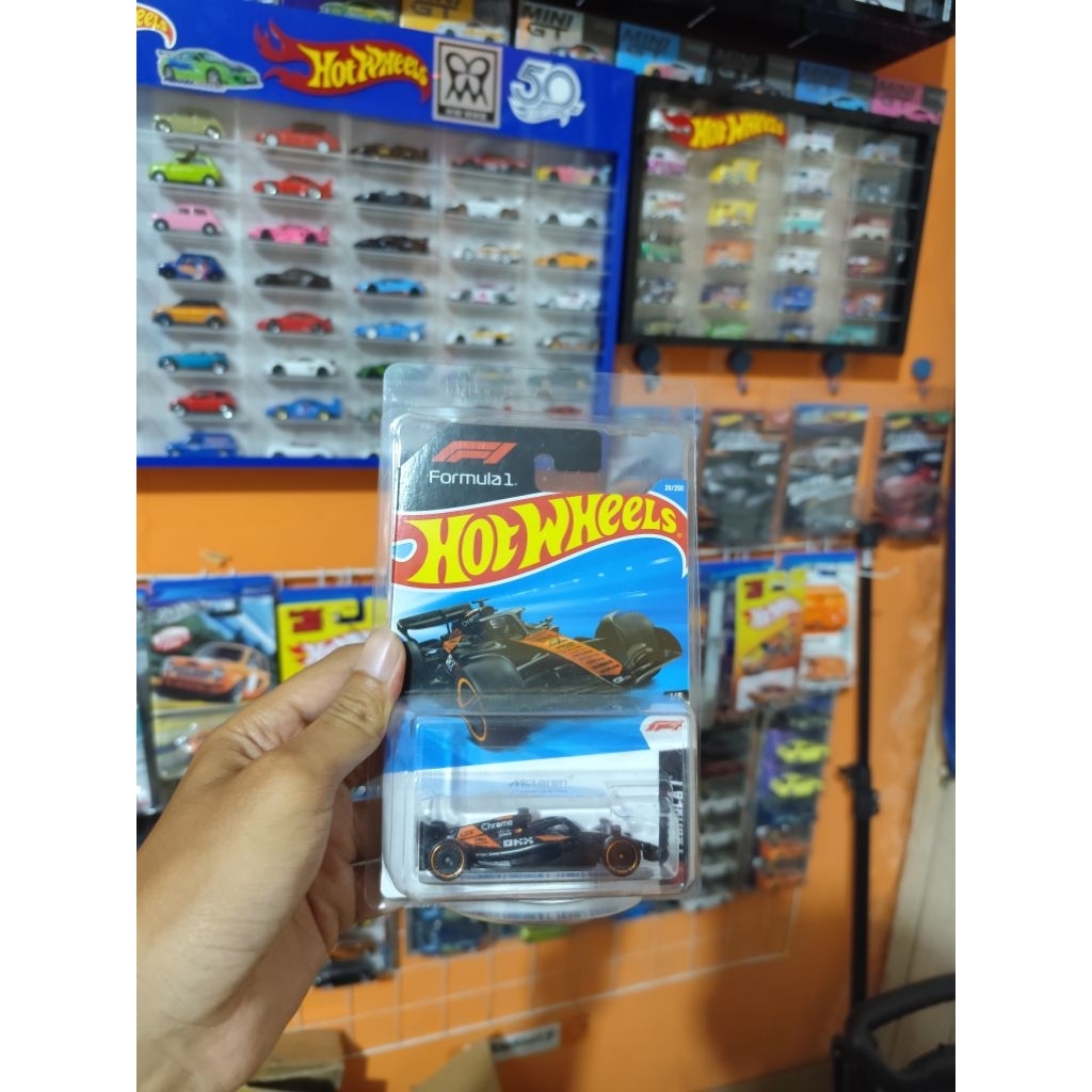 Hotwheels F1 mc laren