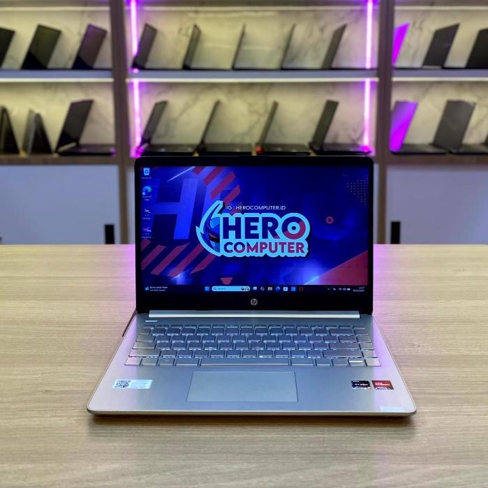 Laptop HP 14S FQ1005AU Ryzen 5 5500U (8/512)