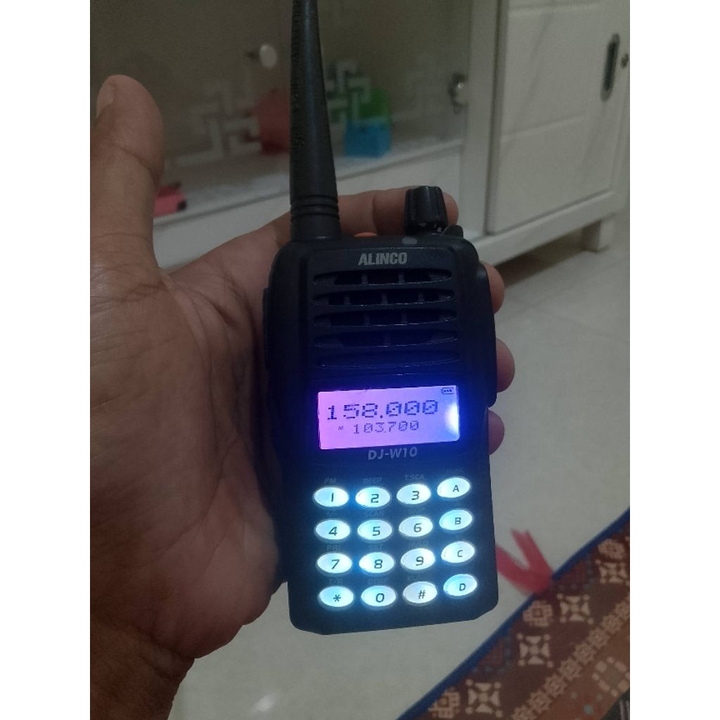 HT ALINCO DJ-W10 BEKAS SEGEL ORIGINAL JAPAN