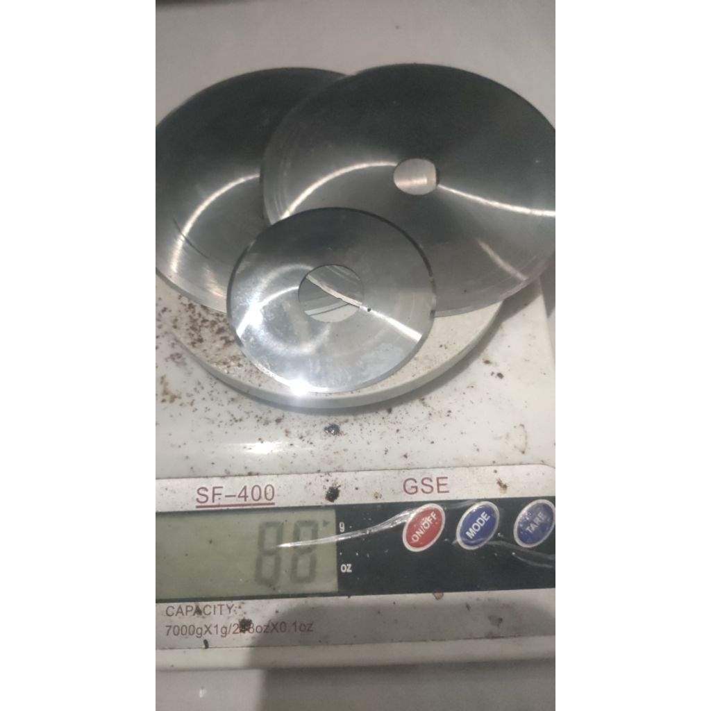 LIMBAH CARBIDE MATA PISAU POTONG BEKAS