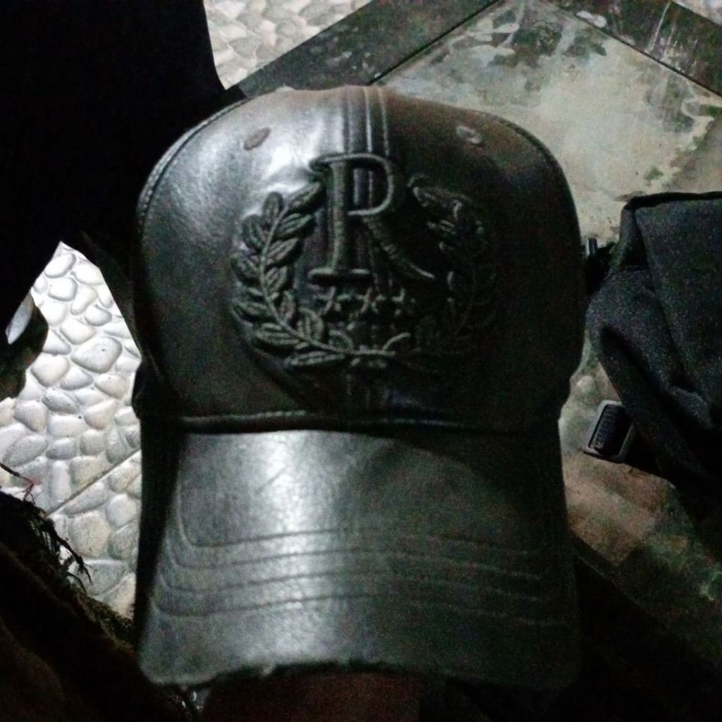 topi rucas