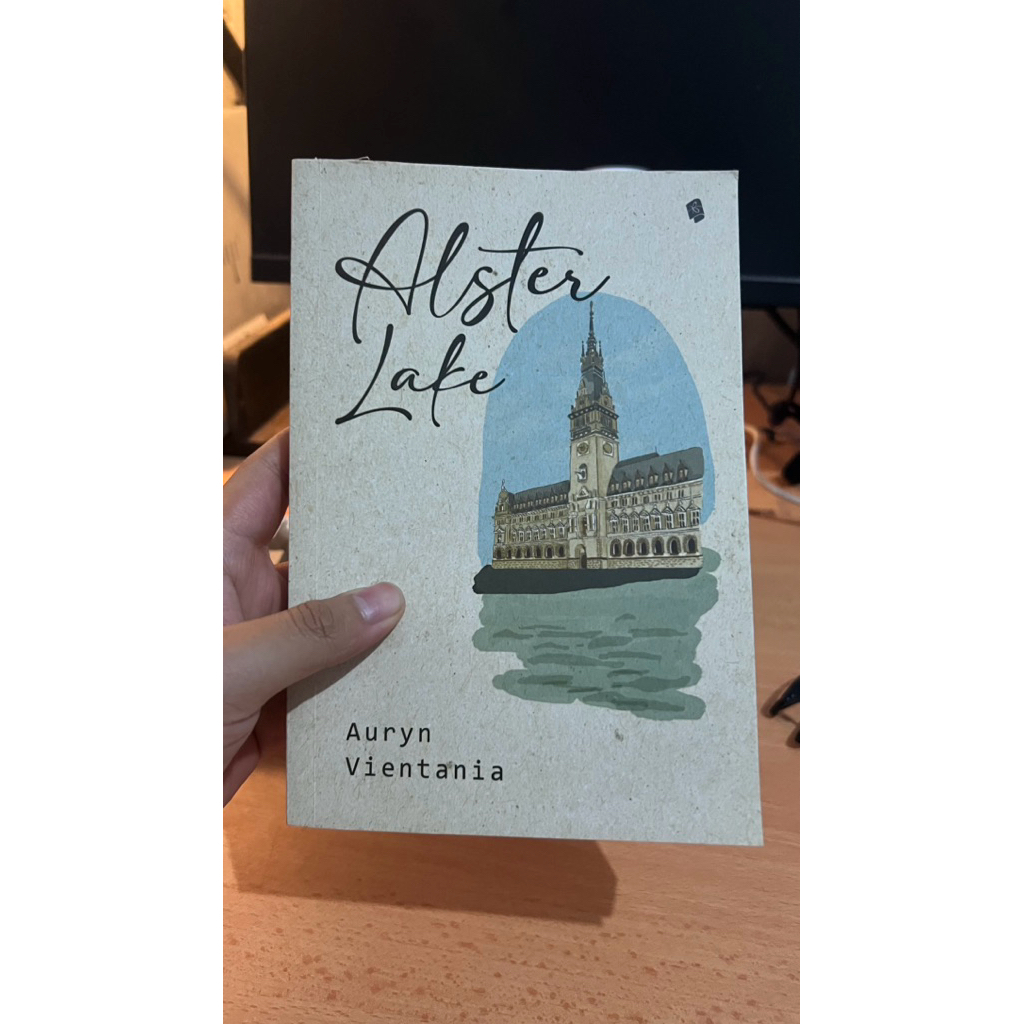 novel alster lake (preloved)