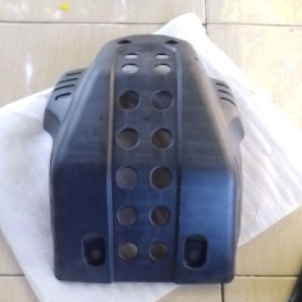 COVER Engine CRF 150 Pelindung Mesin Honda  Crf 150L K84A Original Honda