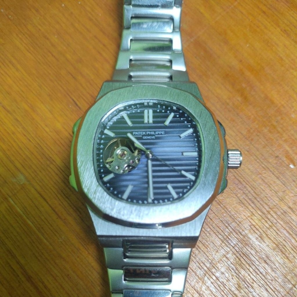 Jam Patek Philippe