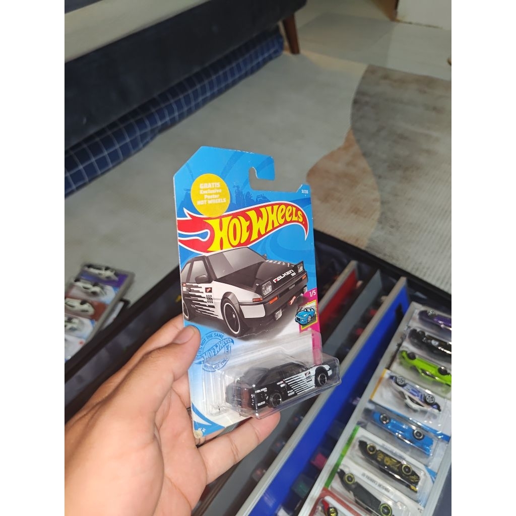 HOTWHEELS TOYOTA AE86 FALKEN SPRINTER TRUENO KONDISI SEPERTI FOTO