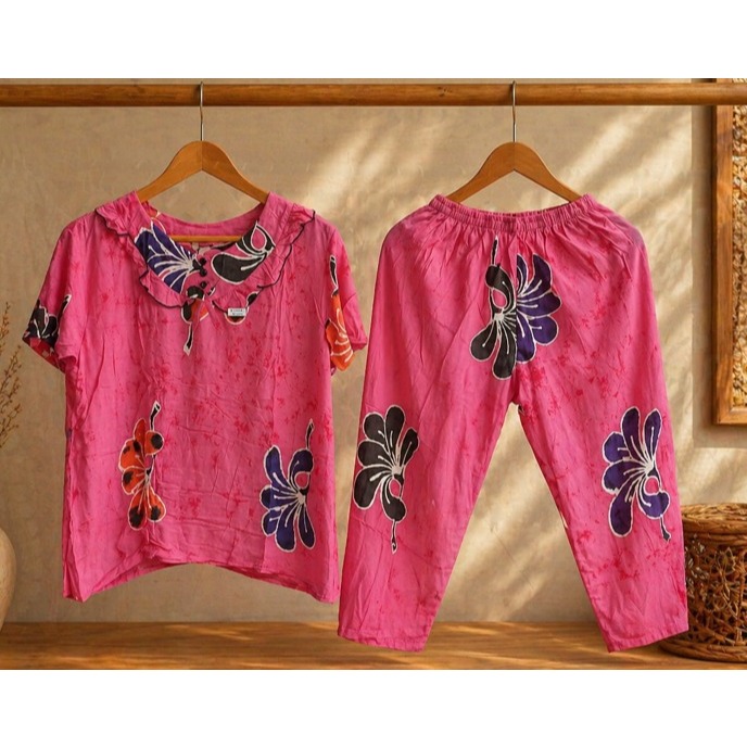 Oneset Setelan Batik Wanita Kekinian Bunga Besar Baju Santai Baju Tidur
