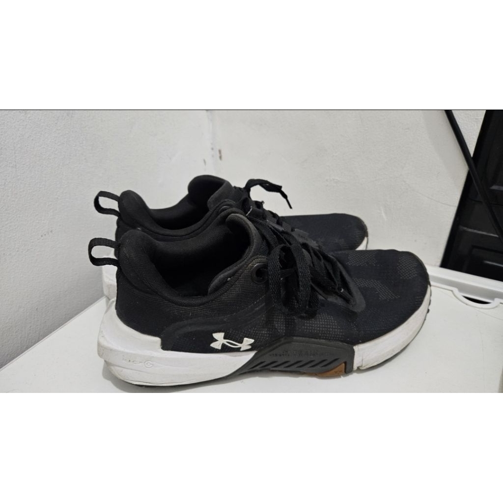 sepatu training pria UNDER ARMOUR TRIBASE VITAL ORI | PRELOVED