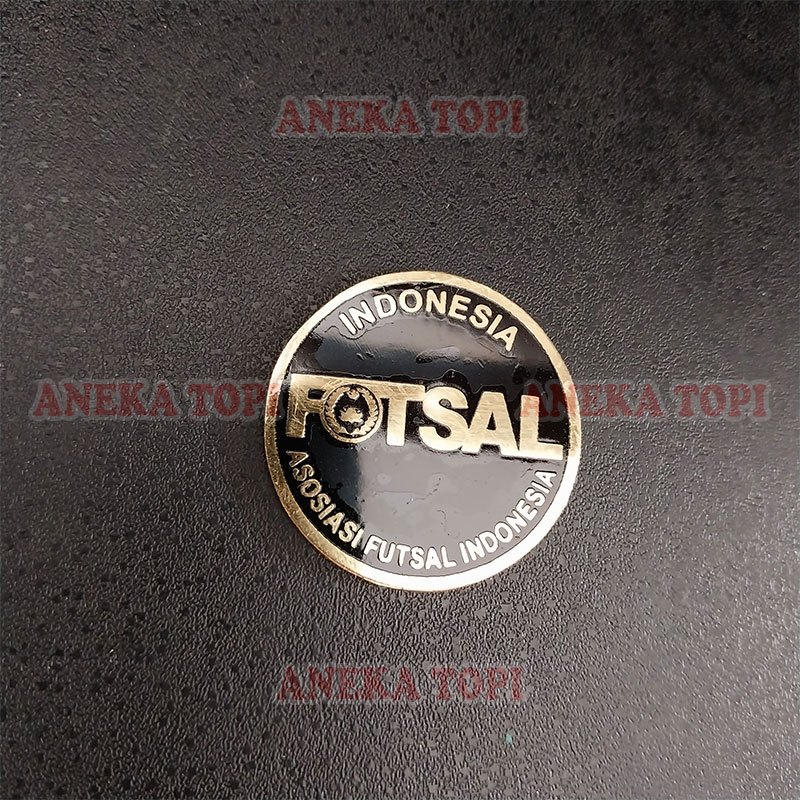 Pin Koin Futsal FIFA Bros Logam Kuningan FIFA - Aneka Topi