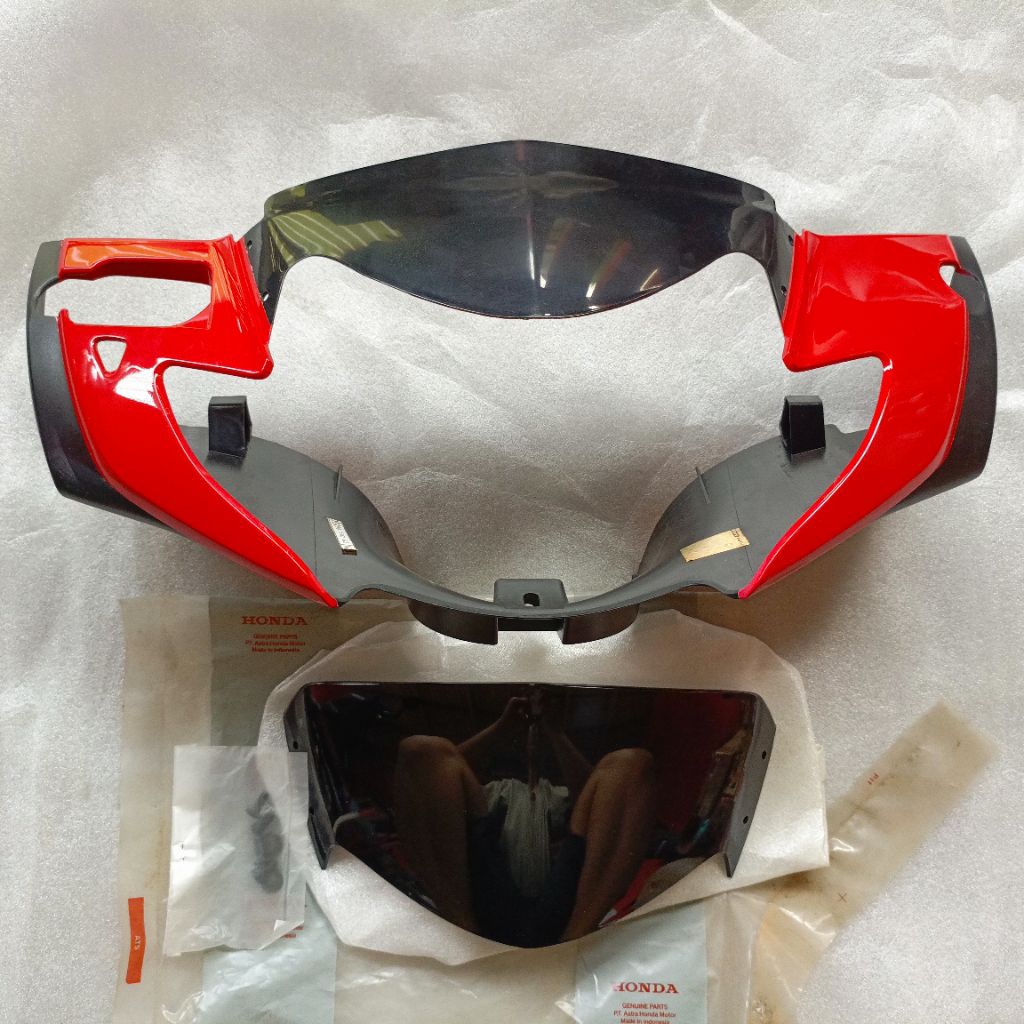 COVER HANDLE FR BATOK DEPAN HONDA SUPRA X 125 VISOR MERAH SET ORIGINAL