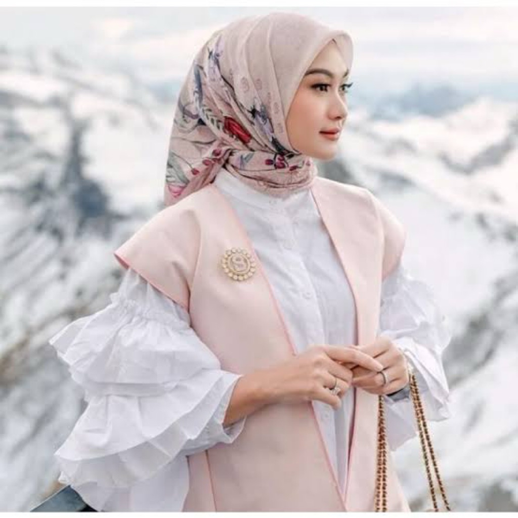 preloved buttonscarves the nada fis